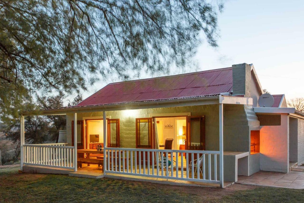 Apartamento Hazenjacht Karoo Lifestyle - Spitzkop Oudtshoorn Exterior foto